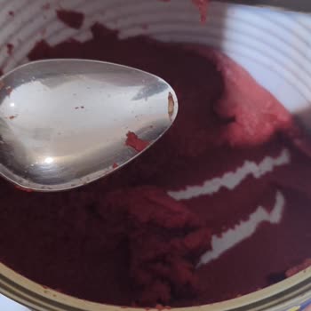 Akfa Salçada Sağlık Tehlikesi