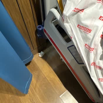 Avcılar Anadolu Hastanesi'nde Hijyen Ve İlgisizlik Sorunu