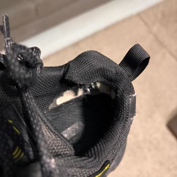 Skechers Ayakkabıda Hızlı Yıpranma Ve Garanti Sorunu