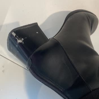 Kalitesiz Ayakkabı Ve İade Sorunu