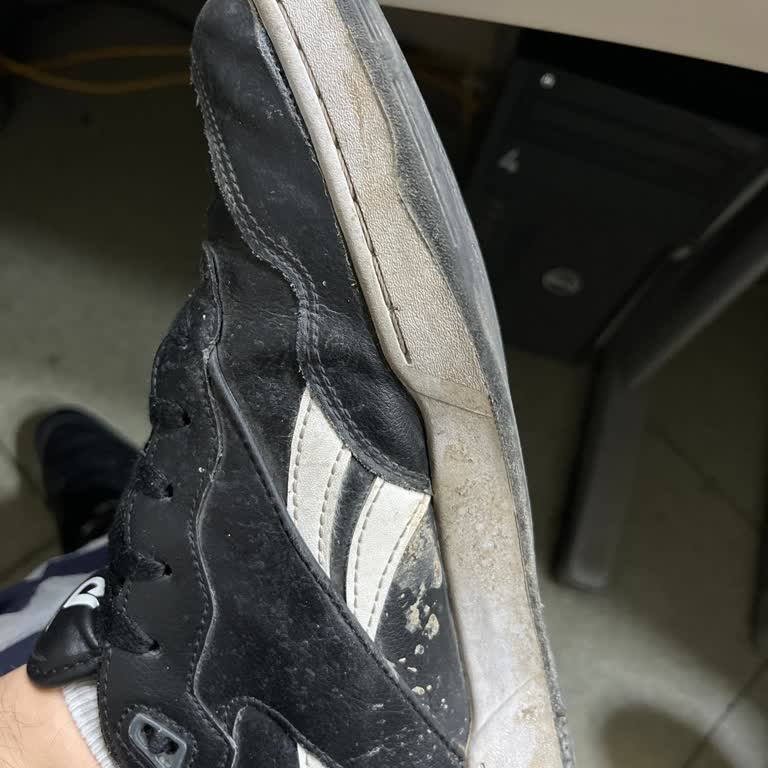 Reebok Ayakkabımın Yırtılması Ve Garanti Süreci