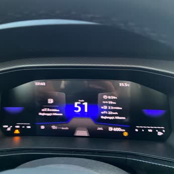 Yeni Araçta Sürekli Far Sorunu