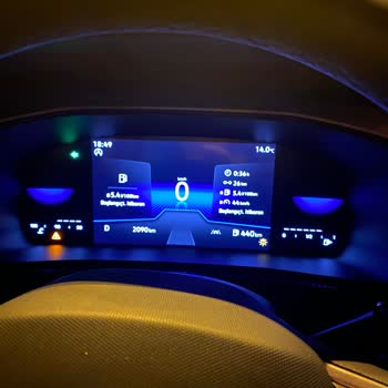 Yeni Araçta Sürekli Far Sorunu