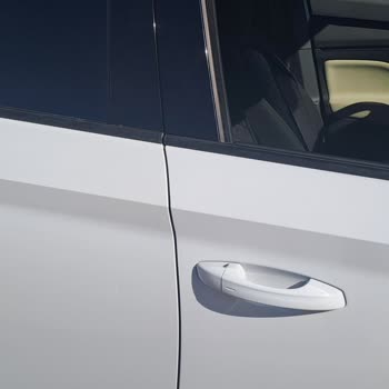 Skoda Yetkili Servisinde Boya Rengi Problemi: Müşteri Memnuniyeti Nerede?