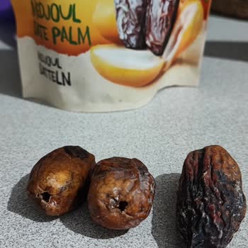Onur Market Resmen Bozuk Ürünleri Paketlemişler