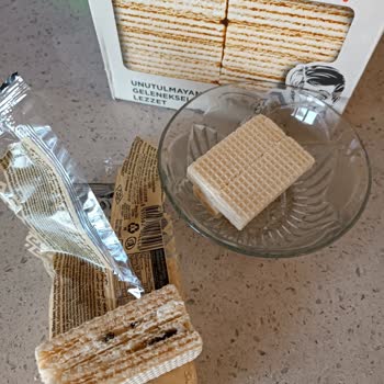 Bifa Gofret İçerisindeki Şüpheli Madde Güvenimi Sarsıyor