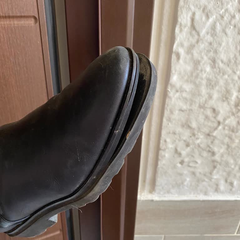 Greyder Botların Dayanıklılığı Ve Müşteri Hizmetleri Hayal Kırıklığı