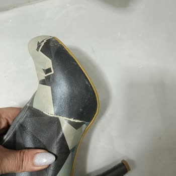 Vegan Deri Botlar İlk Kullanımda Çürüdü!