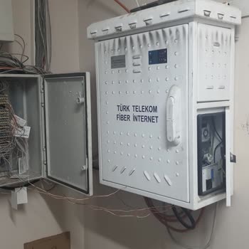 Türk Telekom Telekom Kablolarının Güvenli Olmayan Kurulumu