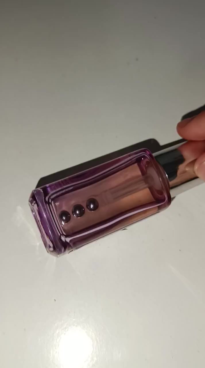 L'Oreal Revitalift Eye Serum Turned Yellow—Is It Still Safe to Use? video cover