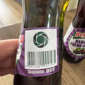 Karadut Frank Üzüm Aromalı Maden Suyunda Beklenmedik Koku Ve Renk Sorunu