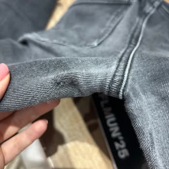 Mavi Kot Pantolonumda Beklenmedik Yırtılma Sorunu