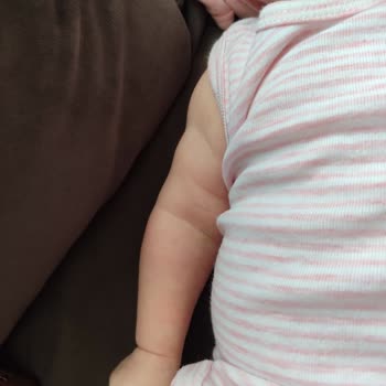 Sağlık Bakanlığı Hastanede İhmal Ve Bilgi Eksikliği: Küçük Bebeğin Zor Anları