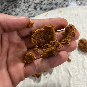 Komagene Çiğ Köfte Hayal Kırıklığı: Bulgurlu Ve Kuru!