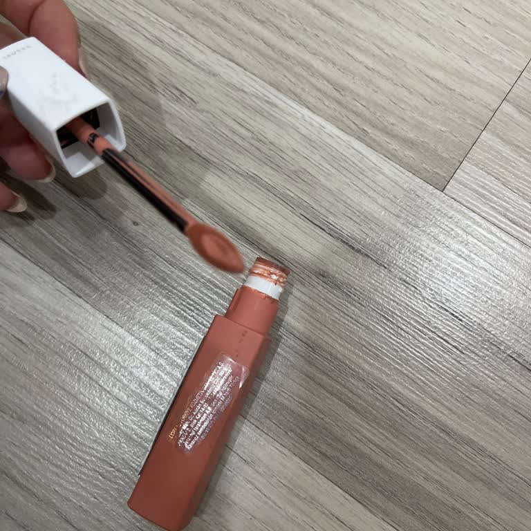 Watsons Doğubayazıt Şubesi'nde Tarihi Geçmiş Ruj Sorunu