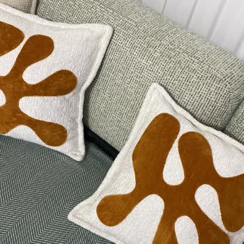 Yanlış Yastıklar Ve Uyumayan Sehpa Sorunu