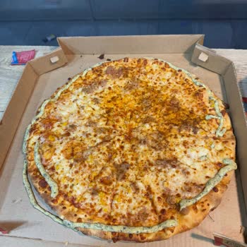 Domino's Ulus Şubesi: Soğuk Pizzalar Ve Hijyen Sorunları