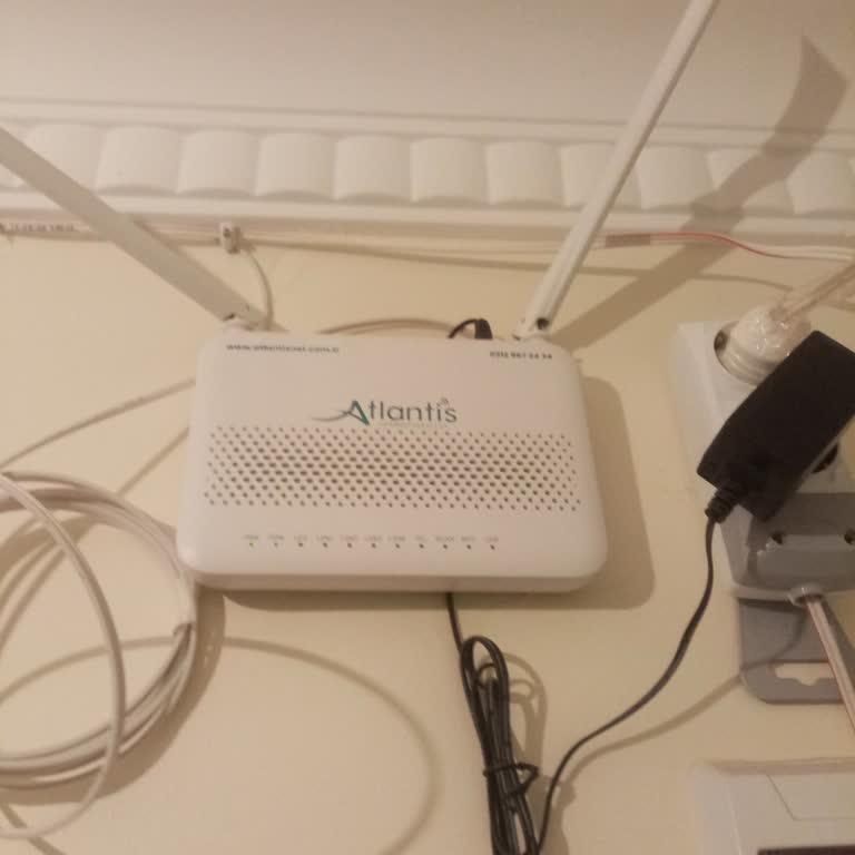 Sürekli Kesilen İnternet Ve Yetersiz Müşteri Hizmeti