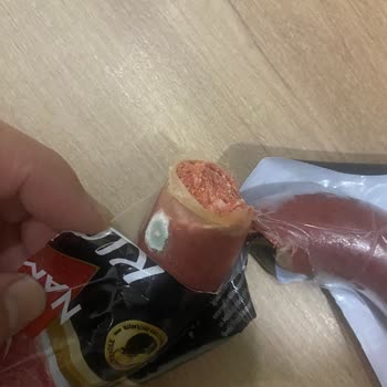 Kaliteli Beklenen Namet Sucukta Küf Şoku