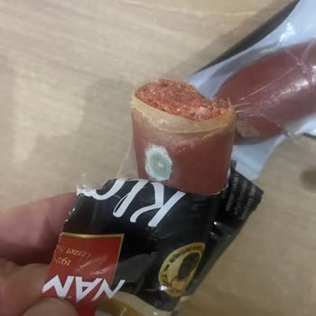 Kaliteli Beklenen Namet Sucukta Küf Şoku