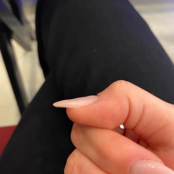 Protez Tırnakta Hayal Kırıklığı: Beklentiler Karşılanmadı