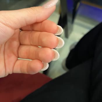 Protez Tırnakta Hayal Kırıklığı: Beklentiler Karşılanmadı