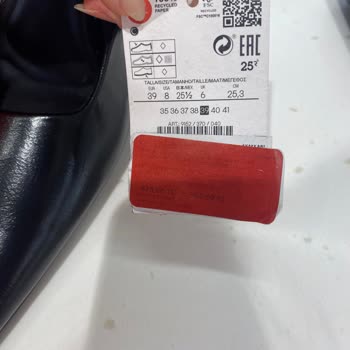 Yanlış Etiket Ve Kaba Davranış