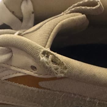 Nike Ayakkabıda Beklenmedik Deformasyon Ve İade Sorunu