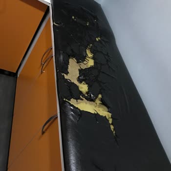 Bebek Bakım Odasında Hijyen Ve Işıklandırma Sorunları