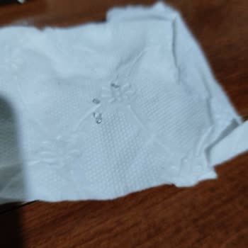 Bebek Bisküvisinde Kırık Cam Tehlikesi!