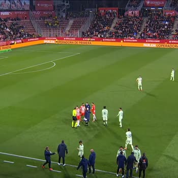 1xBet Girona-Las Palmas Maçında Sağlık Ekibi Bahsinde Yaşanan Sorun Ve İletişim Eksikliği