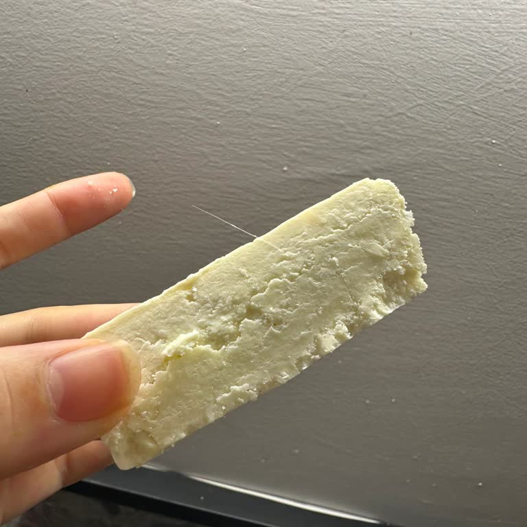 Metro Grossmarket Mesnevi Çiftliği Tulum Peynirinde Yabancı Madde