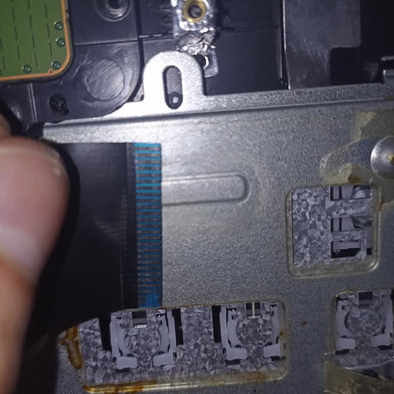 Epttavm ve Alışveriş Deneyiminde Yaşanan İletişim Problemleri