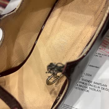 Tamer Tanca Ayakkabı Aldık, İlk Haftada Bant Koptu, Garanti Reddiyle Hayal Kırıklığı Yaşadık!