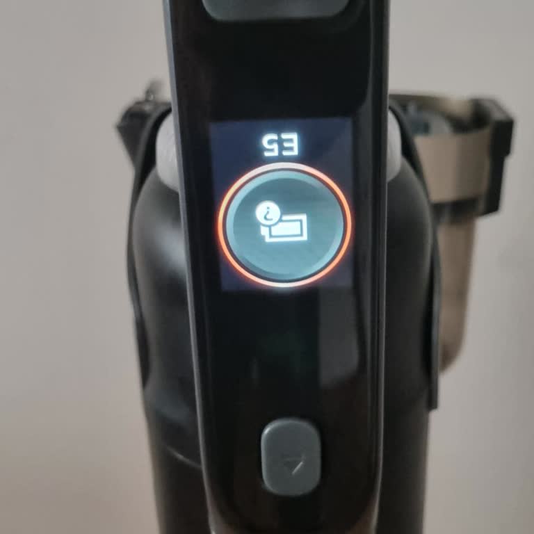 Philips Aquatrio 9000: Şarj Arızası Ve E5 Hatası