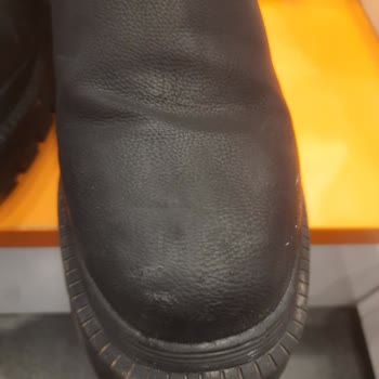 U. S. Polo Assn. U. S. Polo Assn. FLO'dan Aldığımız Bot 1 Ayda Kullanılamaz Hale Geldi