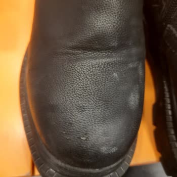 U. S. Polo Assn. U. S. Polo Assn. FLO'dan Aldığımız Bot 1 Ayda Kullanılamaz Hale Geldi