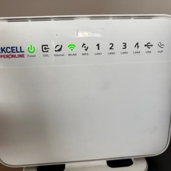 Sürekli İnternet Kesintileri Ve Yetersiz Destek