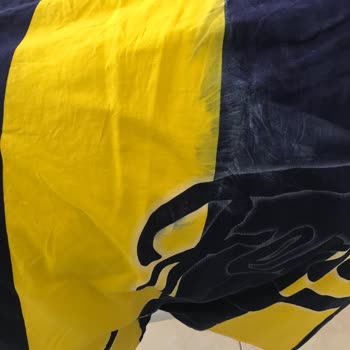 Renkleri Karışan Fenerbahçeli Nevresim Takımı