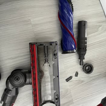 Dyson V8 Süpürge Başlığı Sorunu Ve Garanti Hizmeti
