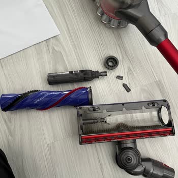 Dyson V8 Süpürge Başlığı Sorunu Ve Garanti Hizmeti