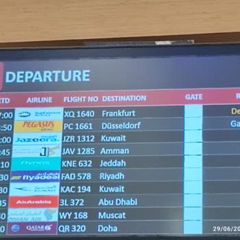 Sunexpress Uçuşunda Uzun Rötar Ve Yetersiz Hizmet