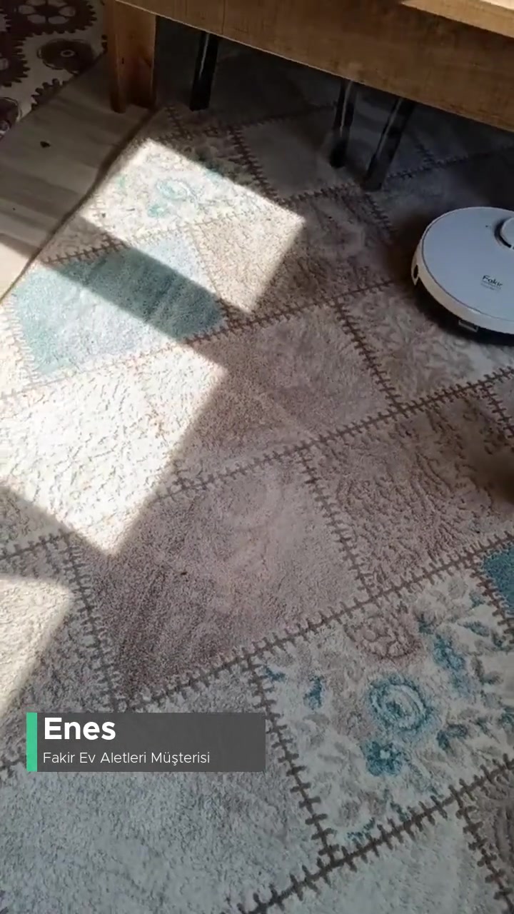 Fakir Robot Süpürgenin Hatası Bitmek Bilmiyor! videonun kapak resmi