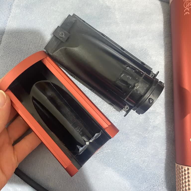 Kırık Başlık Mağduriyeti: Dyson Airwrap Seti Değişim Talebi