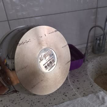 Gallery Crystal Yanmış Tencere İçin Çözüm Arayışı