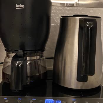 Tetera Beko con problemas de panel, solicito asistencia