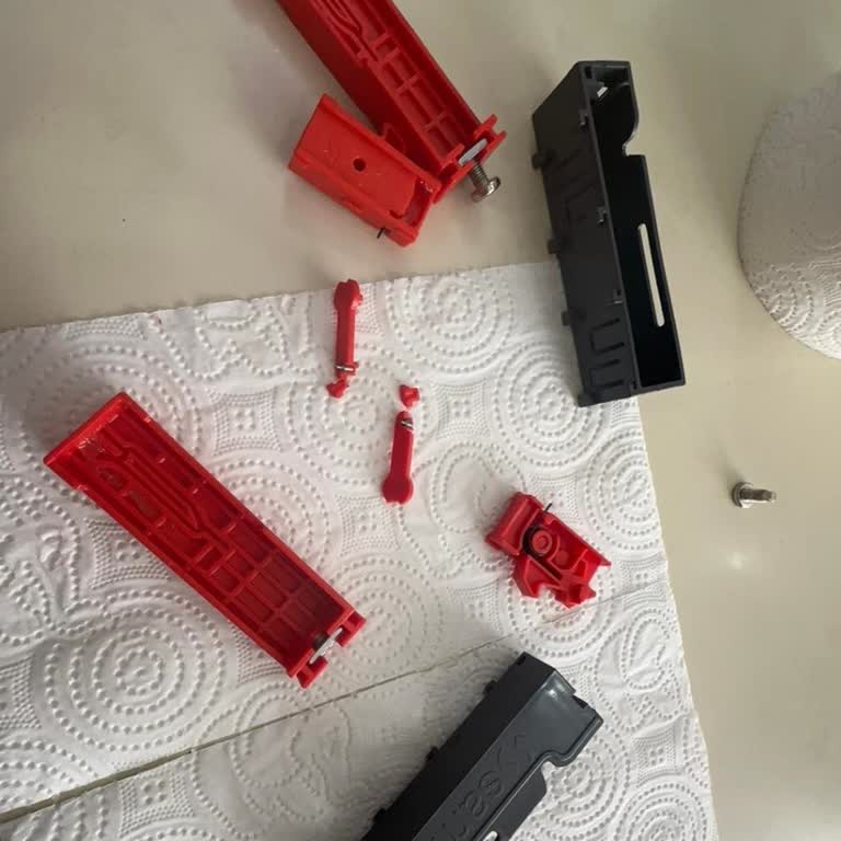 Samet A. Ş Çekmeceli Mobilya Takımındaki Parça Sorunu