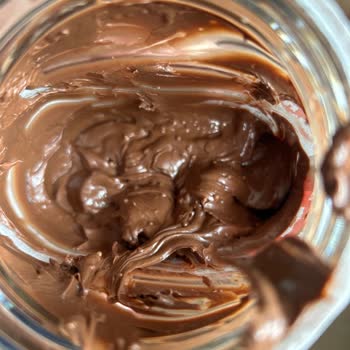 Nutella'da Beklenmedik Kabarcık Sorunu
