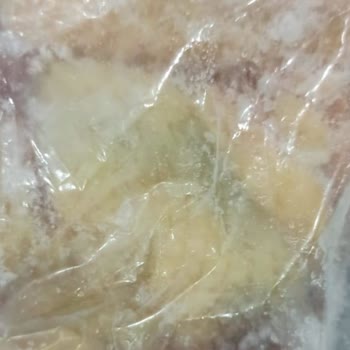 Bozuk Tavuk Ürünleri Ve İlgisiz Müşteri Hizmetleri