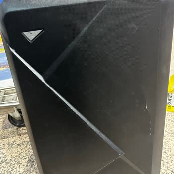 Valiz Hasarı Ve Yetersiz Müşteri Hizmetleri